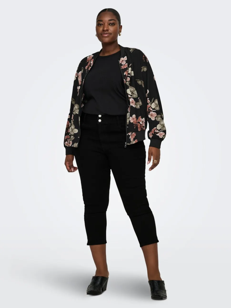 CARCRUZ Hohe Taille Capri Jeans