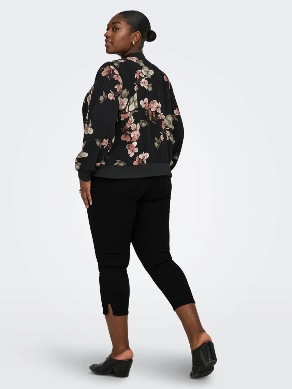 CARCRUZ Hohe Taille Capri Jeans
