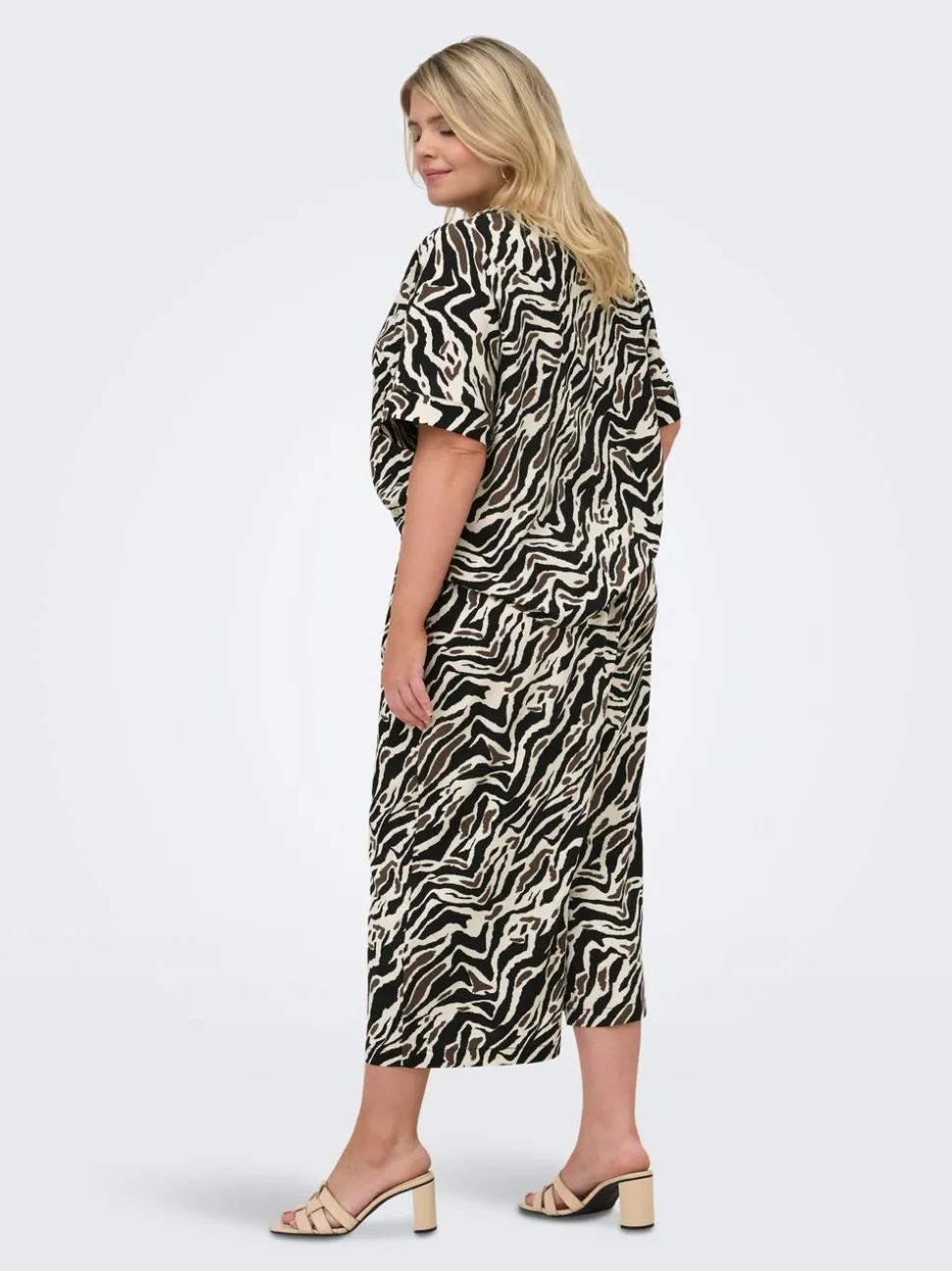 CARELITE Bluse