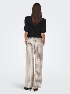 JDYTROYA Gerade geschnittener Slim Fit Hose