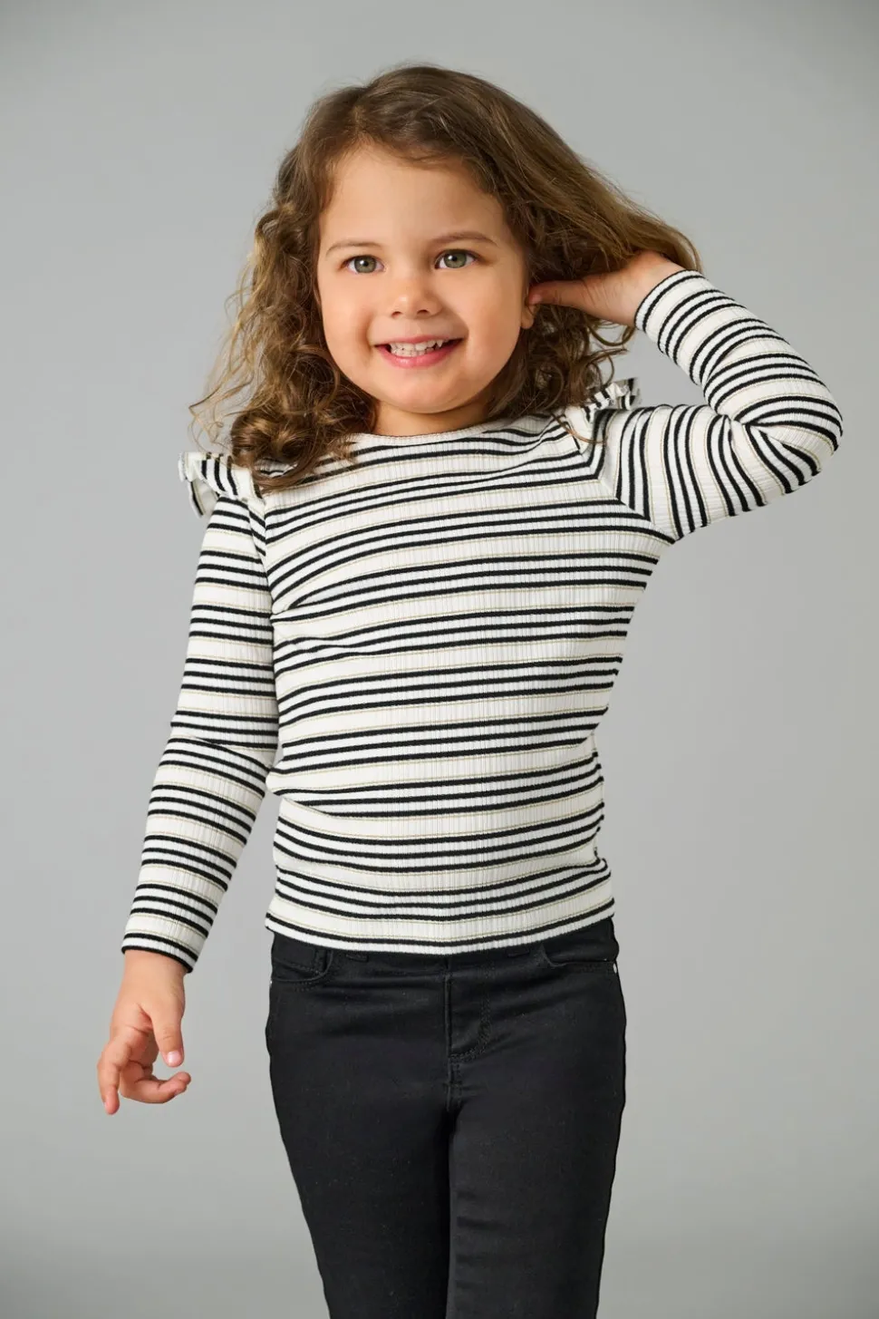 KMGCECILIA Top