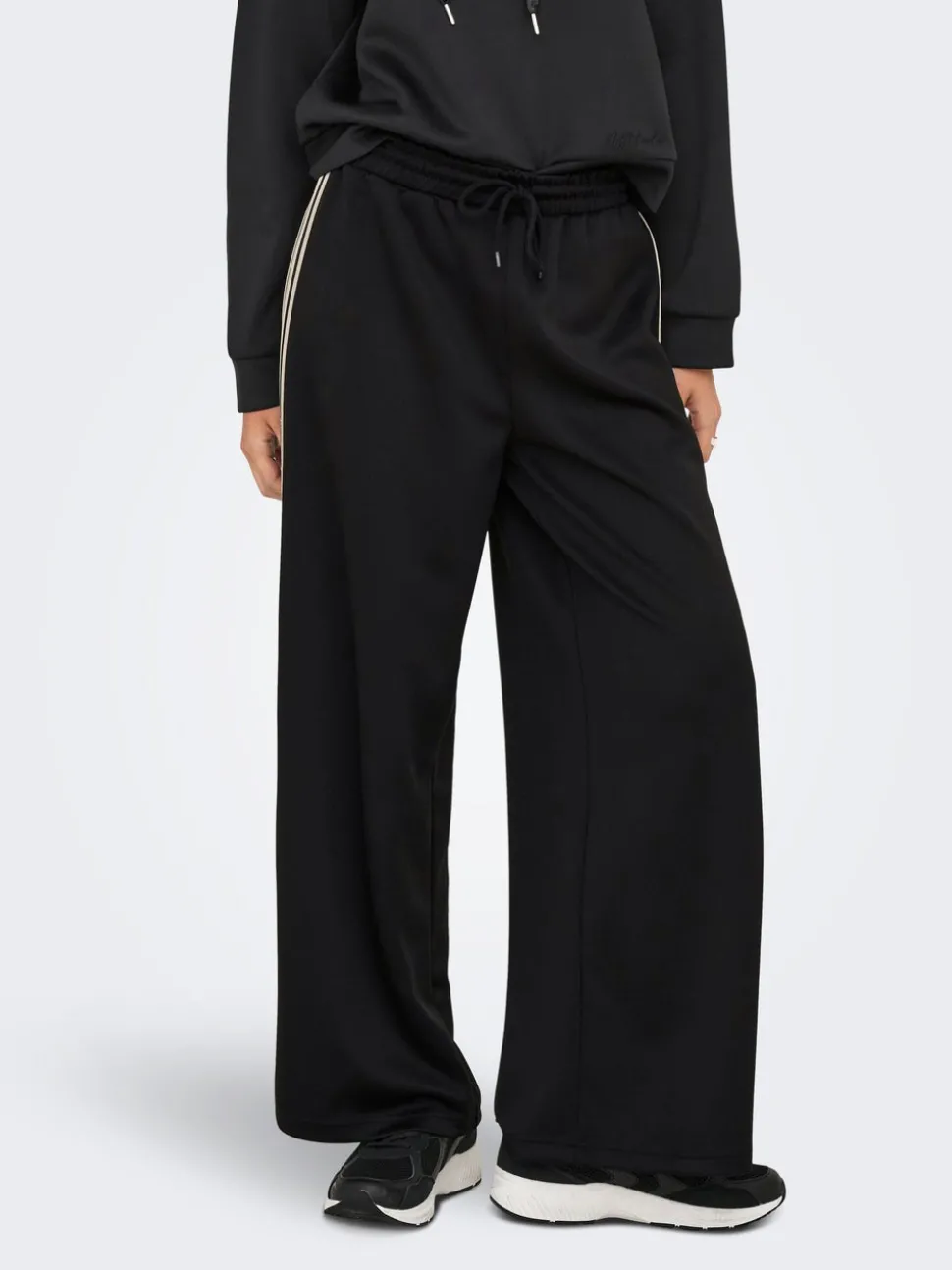 ONLASTA Locker geschnitten Klassische Hose