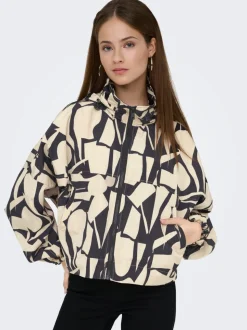 ONLBETTY Jacke