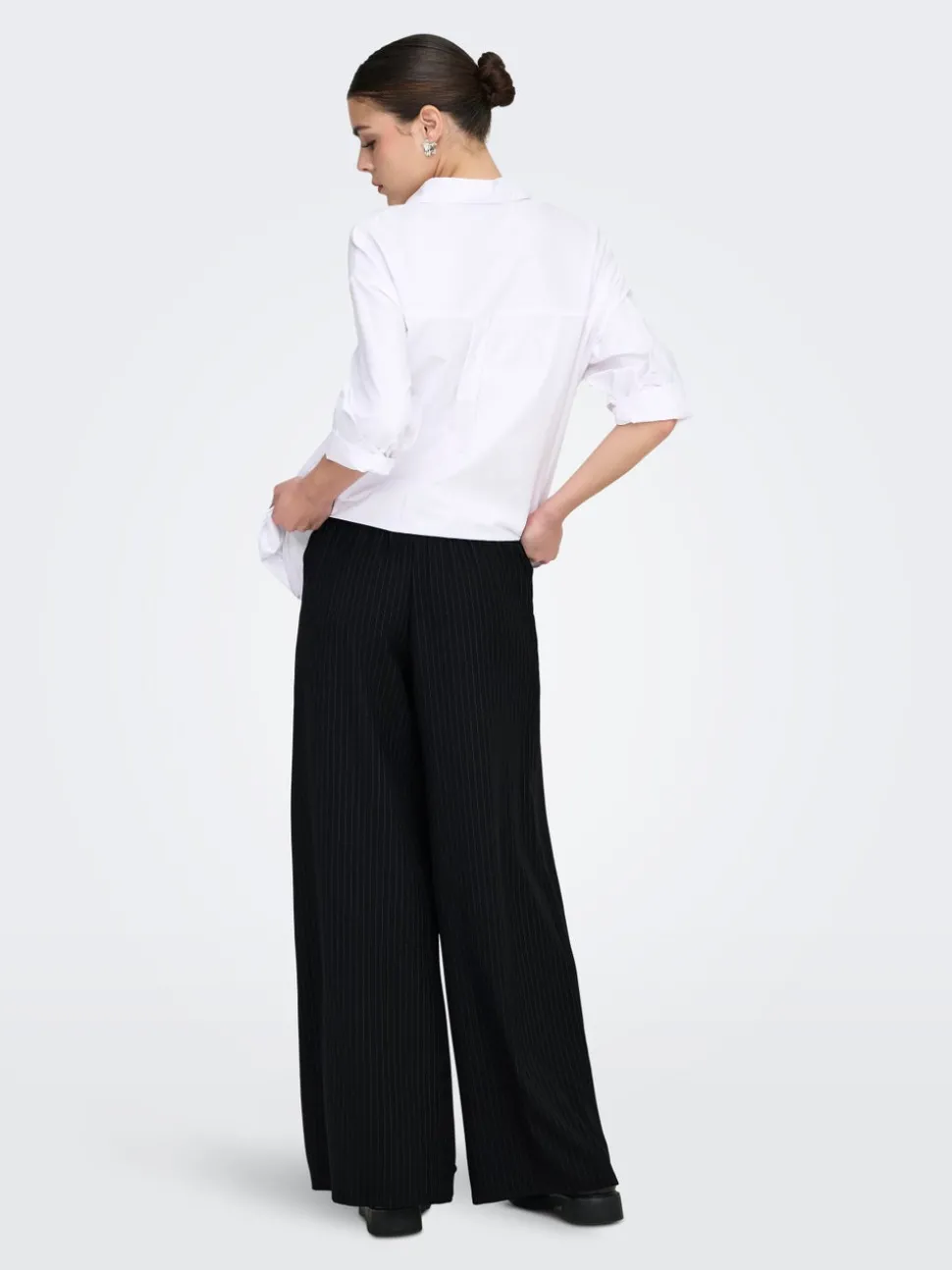 JDYARA Weiter Beinschnitt Hose