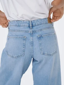 JDYKATIE Niedrige Taille Gerade geschnitten Jeans