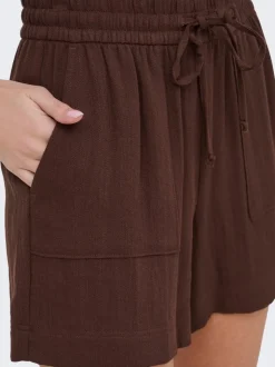 JDYMILLE Normal geschnitten Shorts