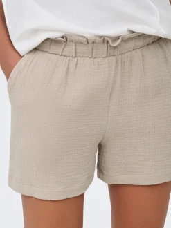 JDYTHEIS Mittlere Taille Normal geschnitten Paperbag Shorts