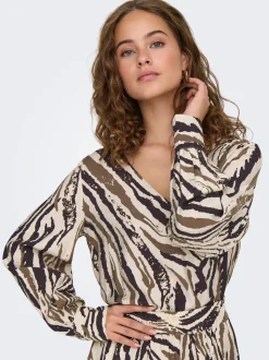 JDYTROYA Top