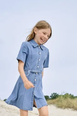 KOGNOA Kurzes Kleid