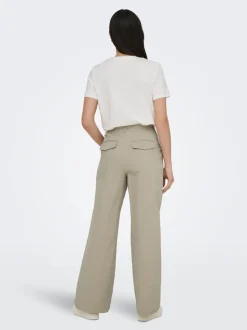 ONLBIANA Weiter Beinschnitt Chino Hose