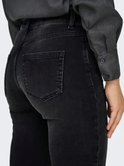 ONLBLUSH Mittlere Taille Gerade geschnitten Jeans