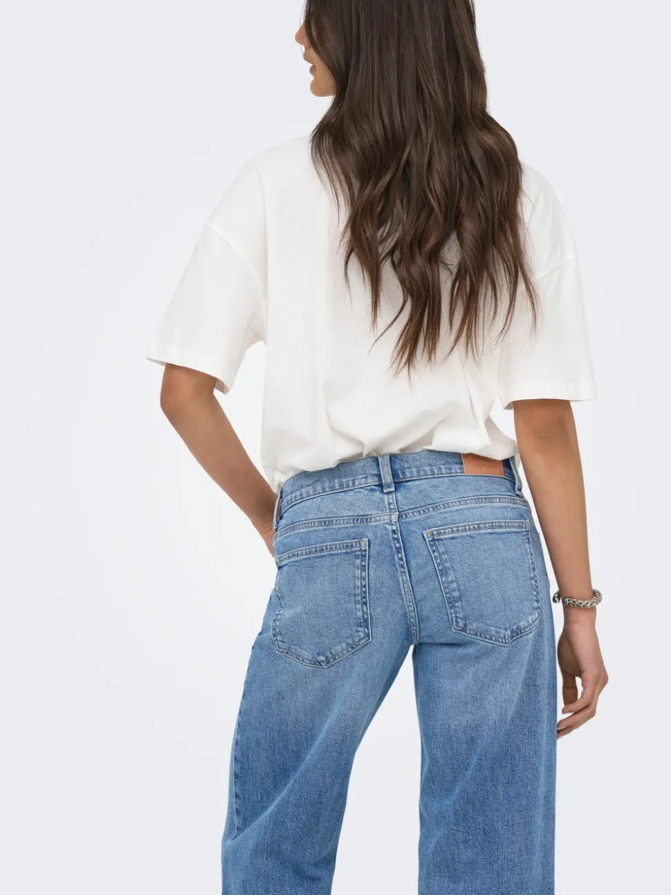 ONLBRENDA Niedrige Taille Weiter Beinschnitt Jeans