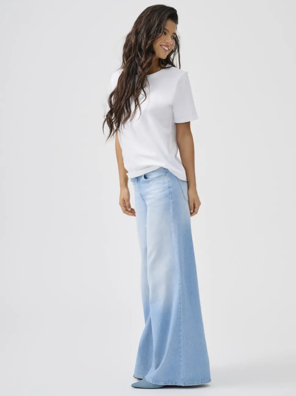 ONLCALIFORNIA Mittlere Taille Flared Jeans