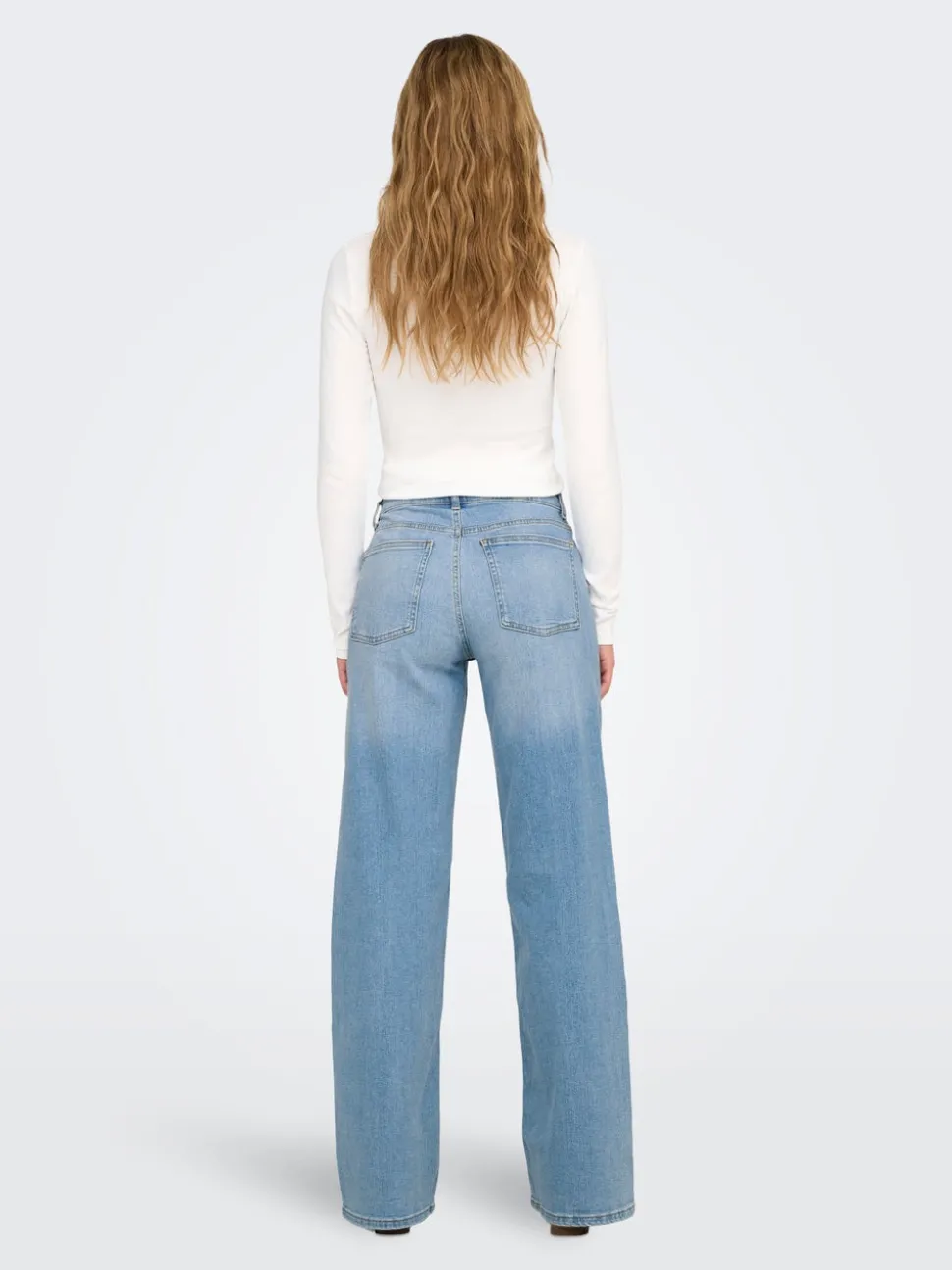 ONLCHRIS Low Waist Weiter Beinschnitt Jeans