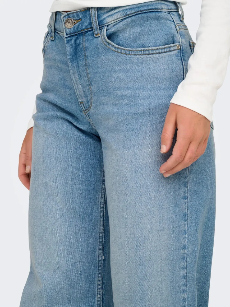 ONLCHRIS Low Waist Weiter Beinschnitt Jeans