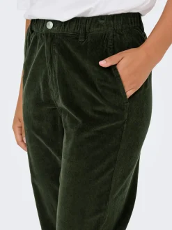 ONLFLORA Klassische Cordhose im Carrot Fit