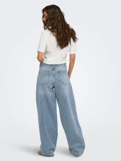 ONLGIANNA Mittlere Taille Gerade geschnitten Jeans