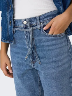 ONLGYPSY Hohe Taille Gerade geschnittener Slim Fit Jeans