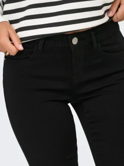 ONLHELLA Niedrige Taille Retro-Fit, ausgestellt Jeans