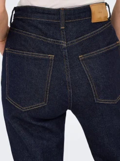 ONLJUICY Hohe Taille Flared Jeans