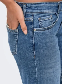 ONLJULLES Sehr niedrige Taille Weiter Beinschnitt Jeans