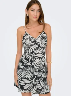 ONLKASINA Kurzes Kleid