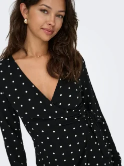 ONLKESHAV Kurzes Kleid