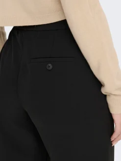 ONLKIRA-MELLIE Locker geschnitten Hose