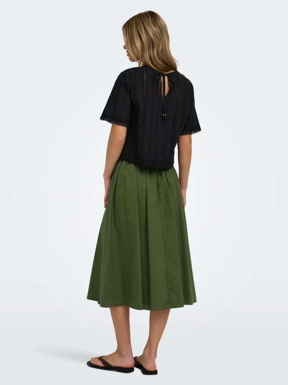 ONLLIA Top
