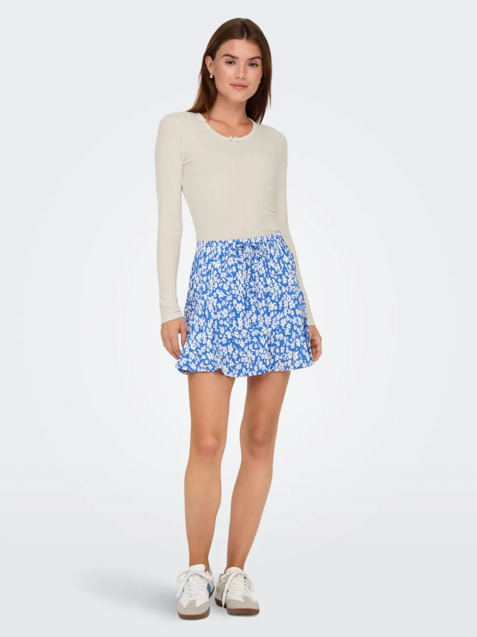 ONLLINE Top