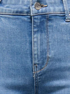 ONLLUSH Mittlere Taille Retro-Fit, ausgestellt Jeans
