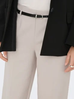 ONLMALIKA Locker geschnitten Hose