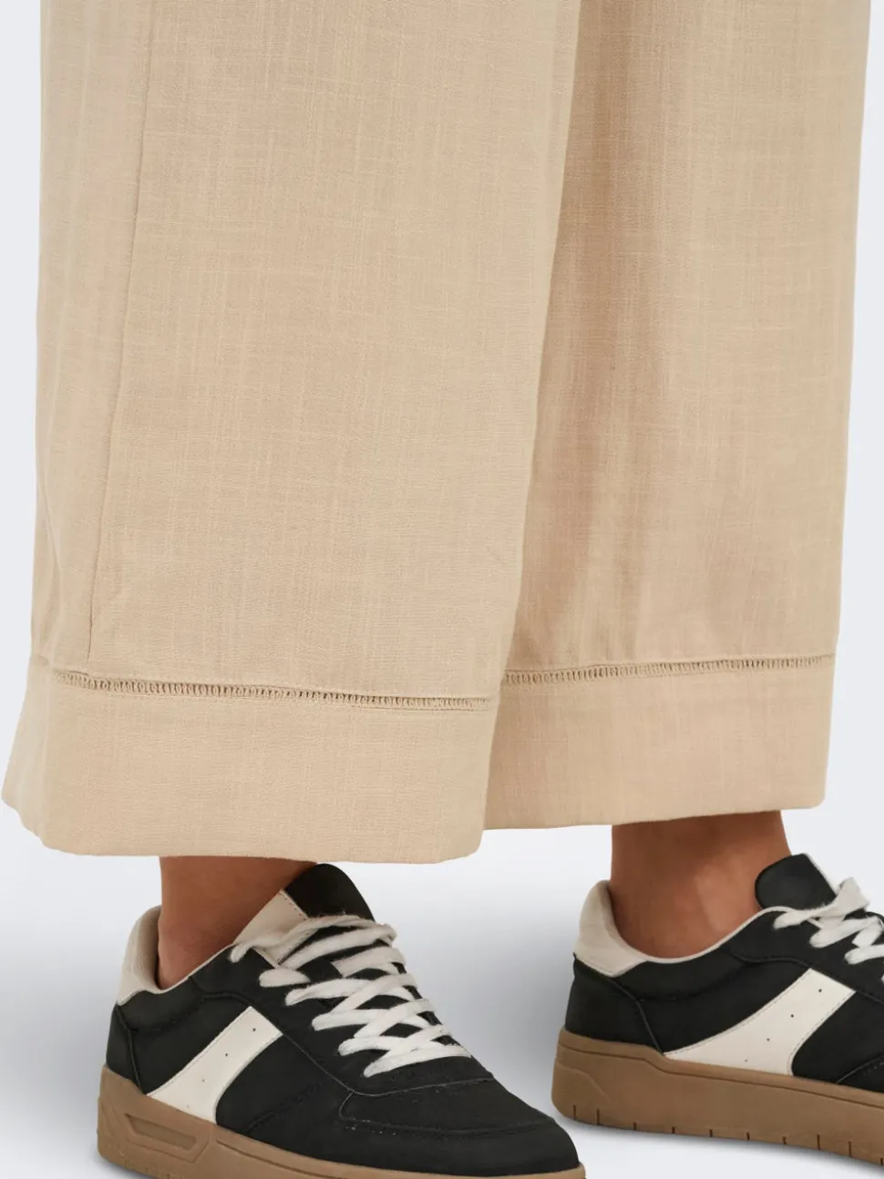 ONLOCTAVIA Normal geschnitten Hose
