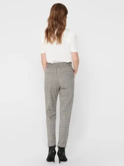 ONLPOPTRASH Normal geschnitten Klassische Hose