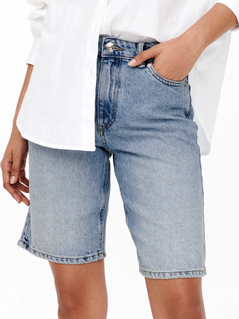 ONLSONNY Hohe Taille Normal geschnitten Jeans-Shorts