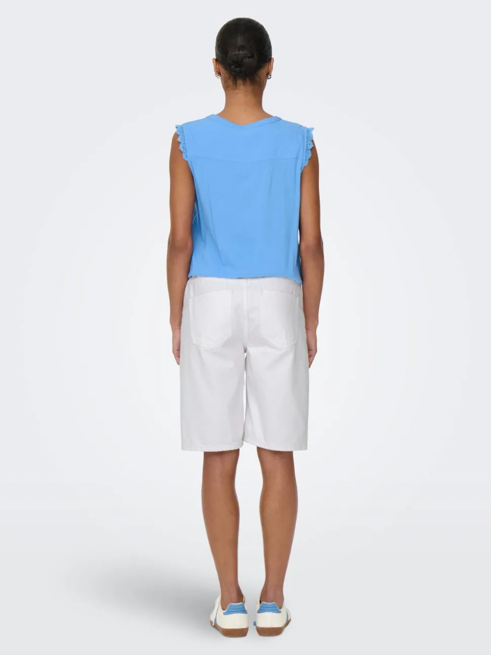 ONLSONNY Hohe Taille Normal geschnitten Jeans-Shorts