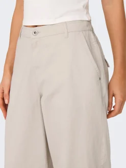 ONLTINNE Locker geschnitten Hose
