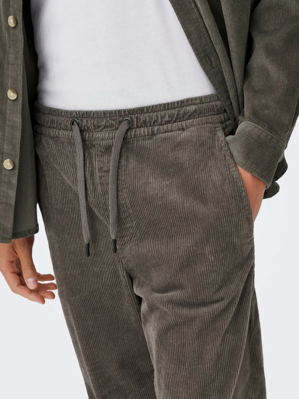 ONSLINUS Cordhose im Tapered Fit
