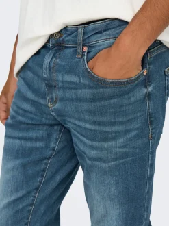 ONSLOOM Niedrige Taille Verjüngter Slim Fit Jeans